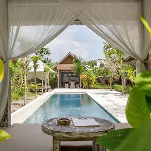 Hotel Mangga Wangga Living